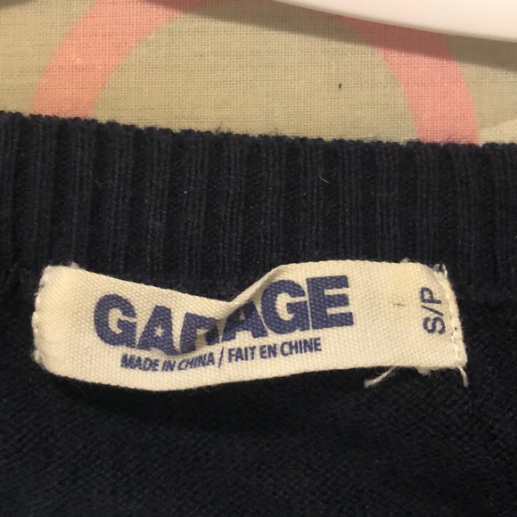 Sweater - Picture 3 of 3